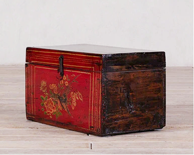 Red Hand Painted Antique Storage Wedding Chest - Image 3